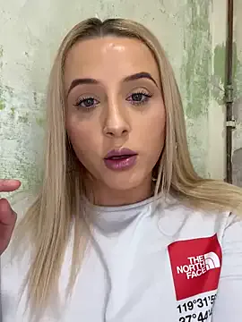 Strongqueen – webcam model profile photo